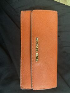 Michael Kors Orange Wallet original