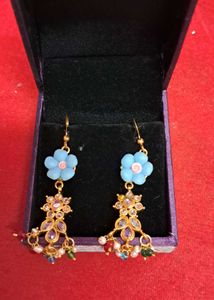 Beautiful Floral Hanging Earrings✨️✨️
