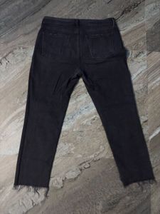 Black Distressed Jeans