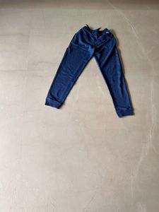 Comfy Navy Blue Joggers - Casual &amp; Versatile