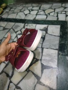 Maroon Bow Flip-Flops