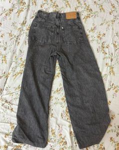 H&amp;M Charcoal Jeans