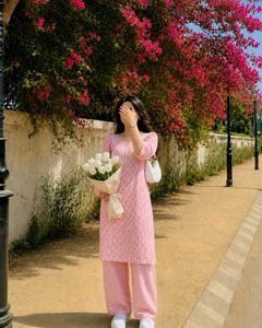 Pink Kurta set with Paisley Print🌸
