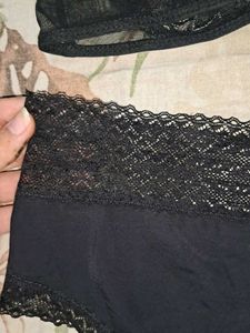 Sexy Black Lacy Honeymoon Bra &amp; Panty Lingerie Set