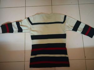 sweatshirt under 500