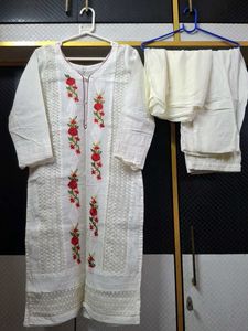White Kurta With Red Floral Embroidery  🤍♥️