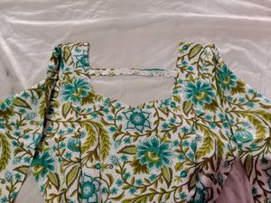 Floral Print kurti with lec pattern