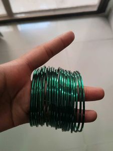 Emerald Green Bangle Set