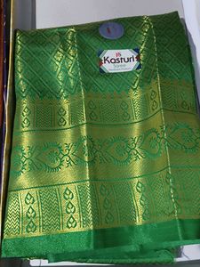 Saree Banarasi elegant Orange &amp; Green