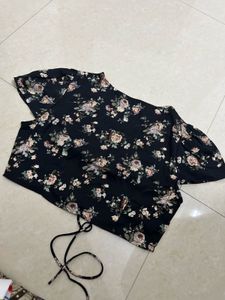 Floral Print Ruched Crop Top