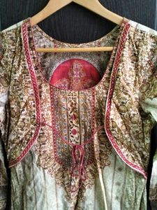 Donation Pakistani Kurta (Flawed)