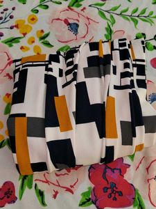 I am selling midi dress