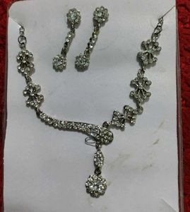Sparkling Rhinestone Necklace and Earring Set