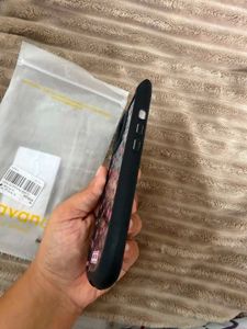 Mirrored Stylish Phone Case Ip15