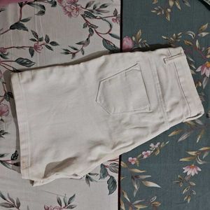 White Denim Shorts (Stretchable)