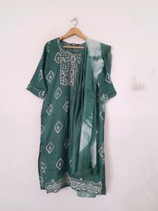 Green Printed Kurta & Dupatta (Women's)