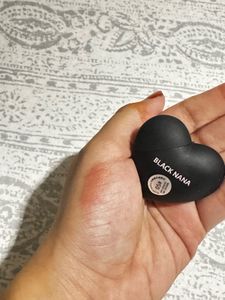 Black Nana Blush - Heart Shaped