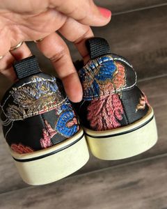 Zara Embroidered &amp; Embellished Sneakers