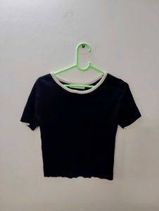 Black Cropped Ribbed Knit Top