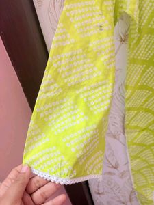 HOC Lime Green Embroidered Kurta