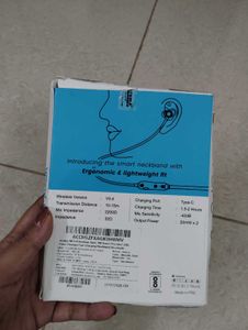 Aroma Wireless Neckband Earphones