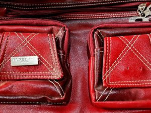 Chic Red Leather handbag👜