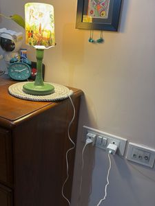 Vintage Tropical Parrot Table Lamp