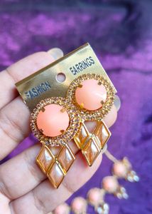Peach Stylish 🌟 Necklace