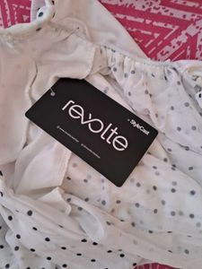 polka dot top