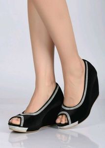 last Price 👠Black High Heels Belly👠