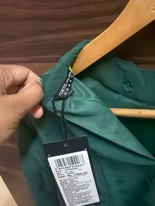 Elegant Emerald Green Textured Top