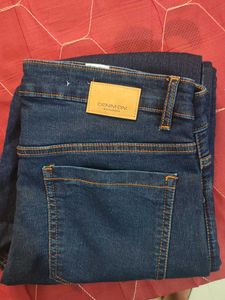 (NEVER WORN) Classic Blue Denim Jeans