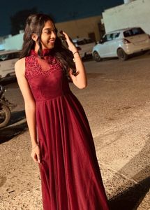 Embellished Fit & Full Flare Gown ( Dress )