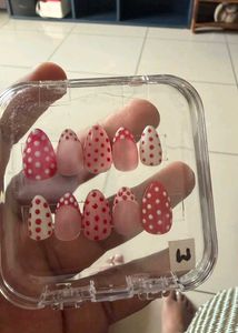Cute Polka Dot Press-On Nails