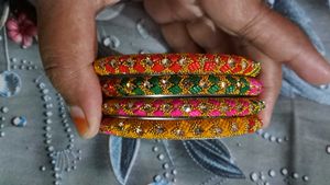 4 colors bangles