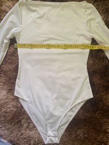 H&M Fitted White Top