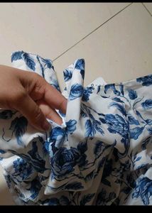 Steal deal🔥 New skirt