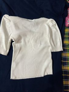 Ribbed Knit Top with Zipper Detail