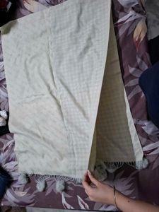 Elegant Houndstooth Scarf