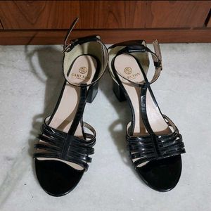 🆕 Black Patent Block Heels