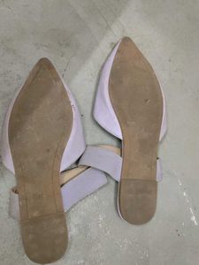 Stylish Lavender Pointed Toe Mules