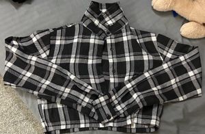 Black & White Plaid Cropped Shirt