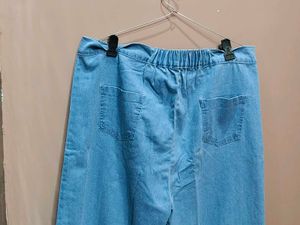 Light Wash Wide Leg Jeans
