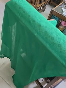 Elegant Emerald Green Dupatta with Lace Trim