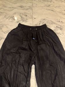 Parachute pants
