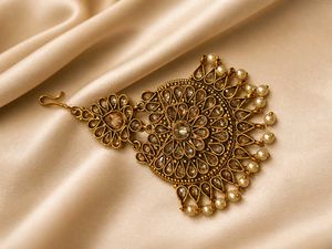 Stunning Ethnic Maang Tikka(free delivery+gift)