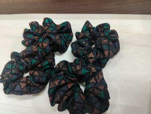 Set of 4 Patterned Scrunchies
