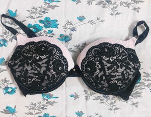 PRICE DROP❗Lacy Push-Up Bra