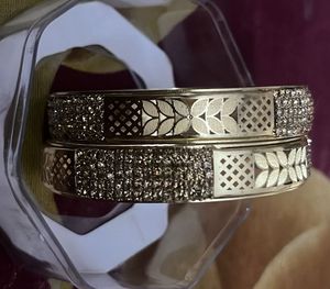 Golden Bangles (Set of 2)