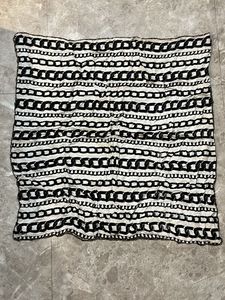 Chic Chain Print Scarf